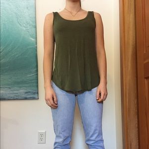 Women’s Old Navy tank top.